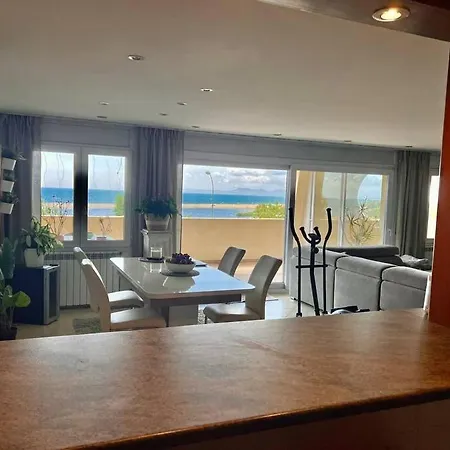 3apartamento De Tres